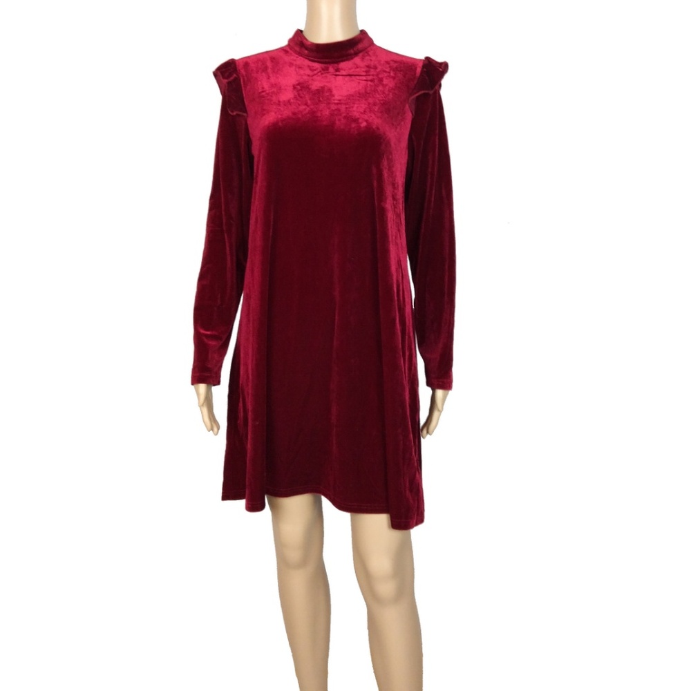 Red velvet ruffle shoulder long sleeve dress